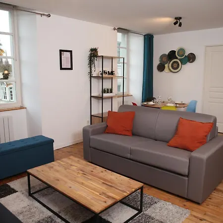 Le D'lices, Spacieux, Centre-ville, Free Parking Apartamento