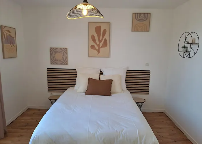 公寓 Le D'lices, Spacieux, Centre-ville, Free Parking *